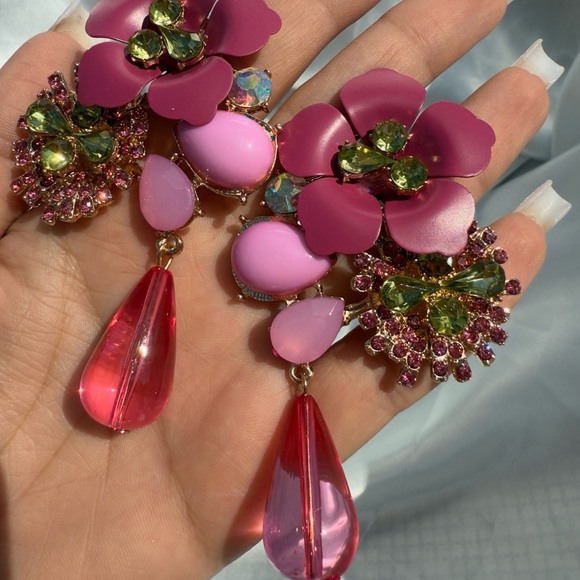 New Flowers ..Floral Multicolor water droplet Earrings - Picture 3 of 8